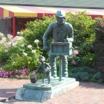 organ grinder statue