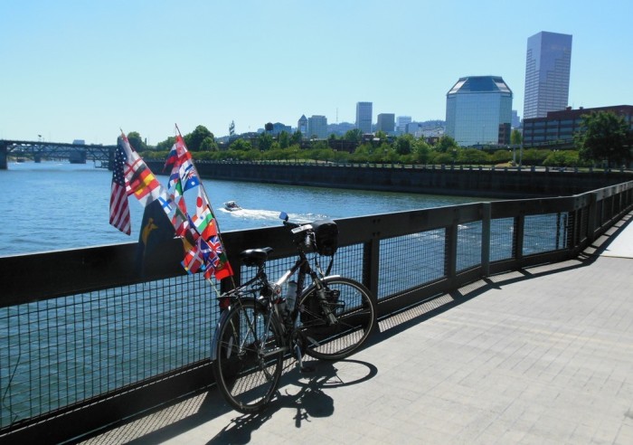 Bike in Portland Or, above the river